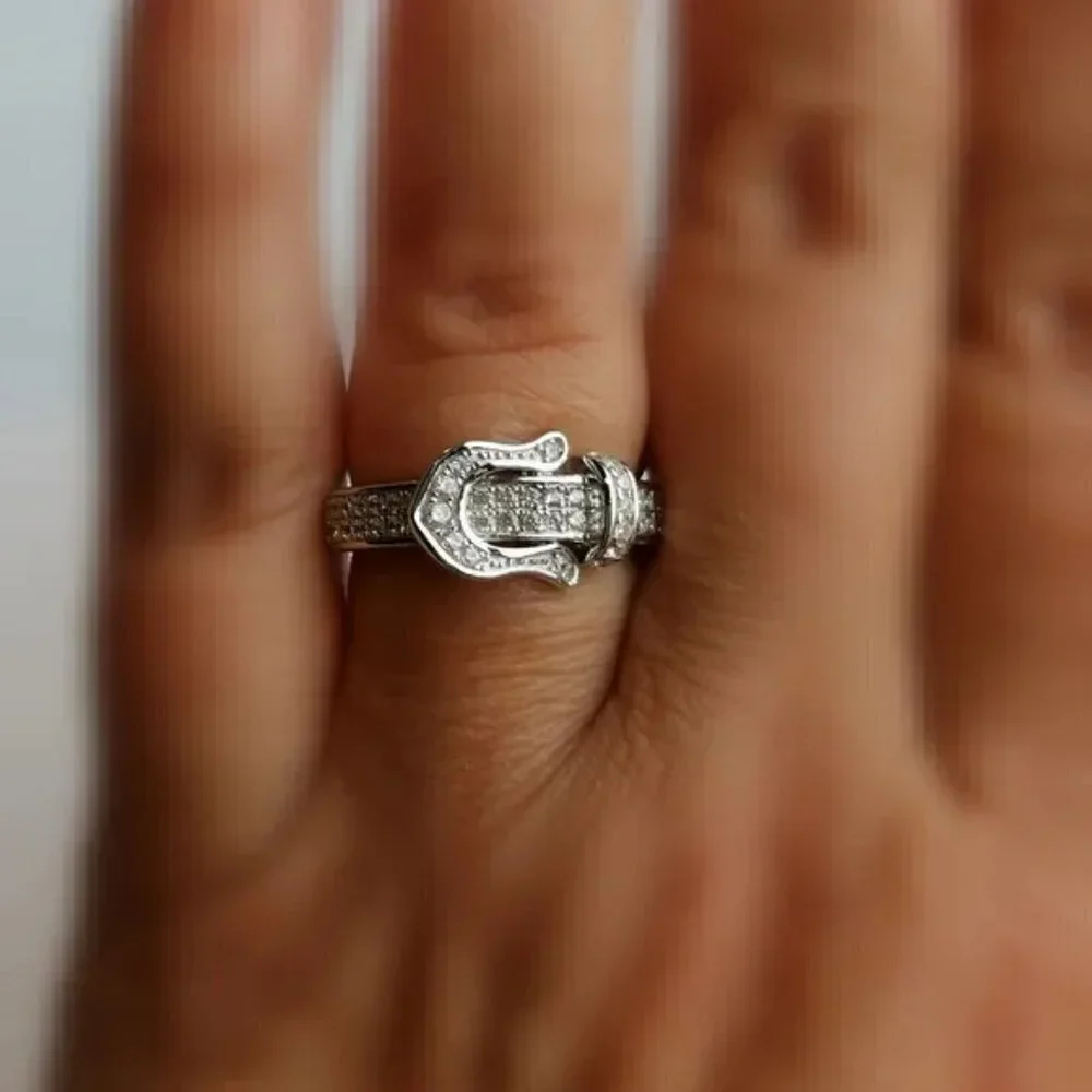 New Sterling silver cz buckle ring size 6